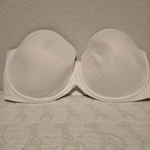 Vanity Fair White Underwire Strapless Bra Size 44DD.